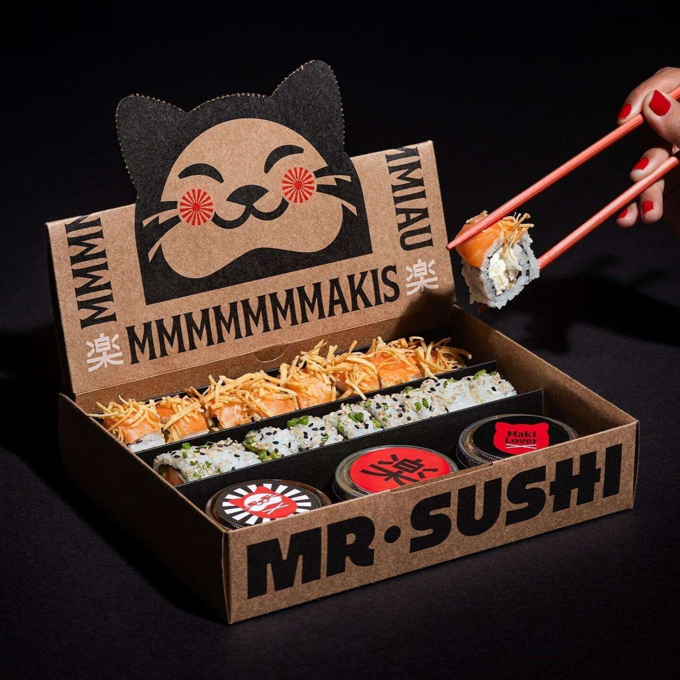 Printed kraft box with food compartments